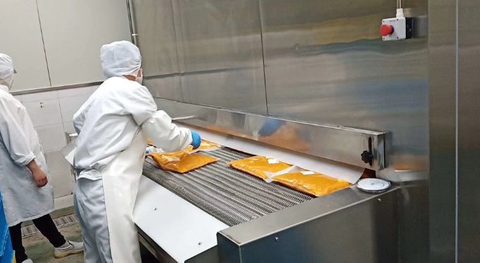 高性價比300公斤/小時海鮮及肉類隧道冷凍機中國製造