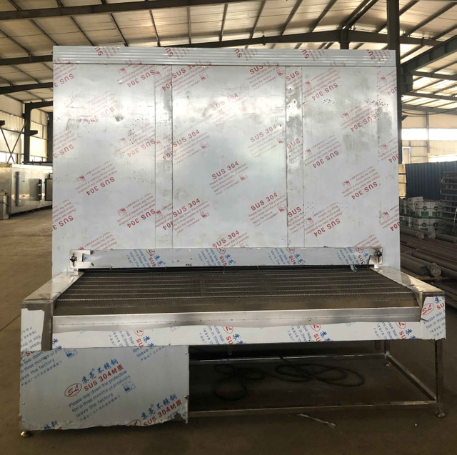 China High Quality 2000kg/h Tunnel Freezer for Seafood Processing