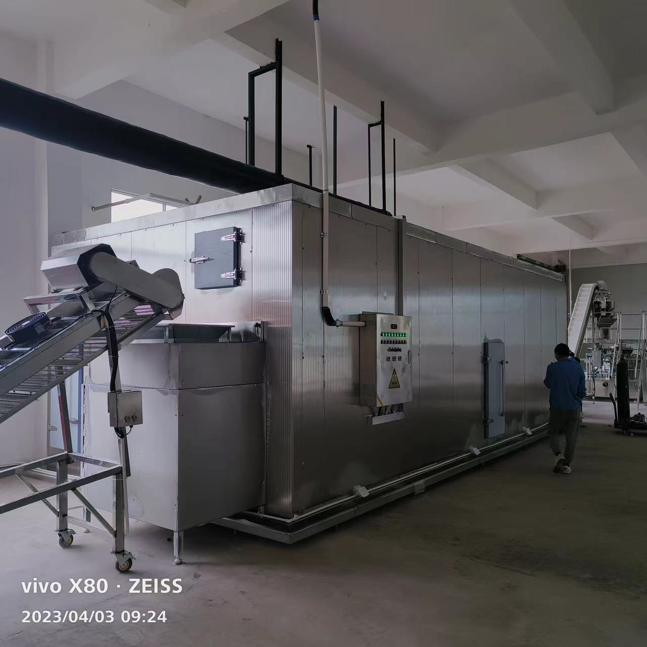 High Quality Fluidized Bed IQF Freezer FSLD2000 IQF Freezer for Blueberries From First Cold Chain 
